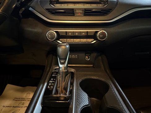 Used 2022 Nissan Altima 2.5 SR image 15