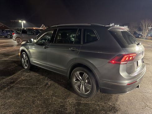Used 2020 Volkswagen Tiguan SEL image 9