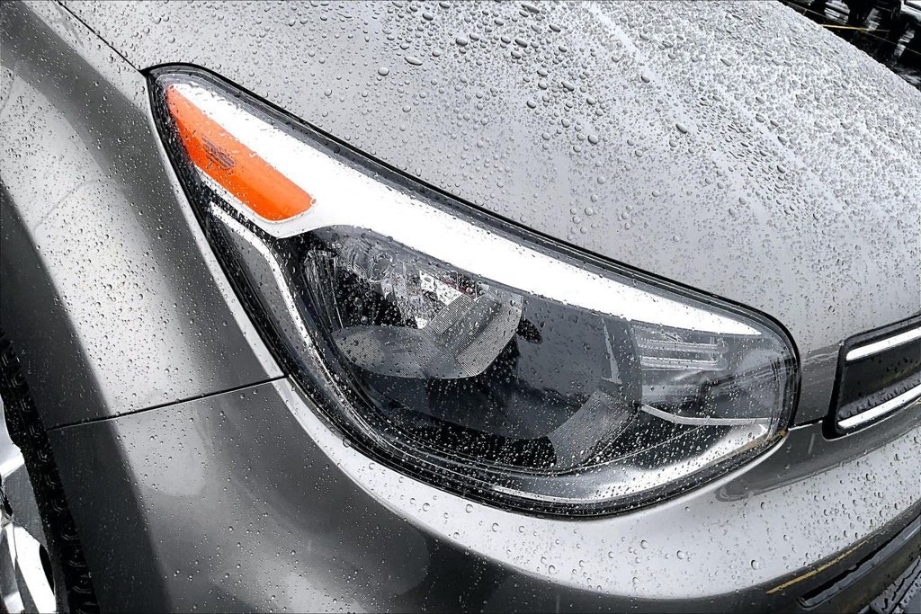 Used 2019 Kia Soul FWD image 26
