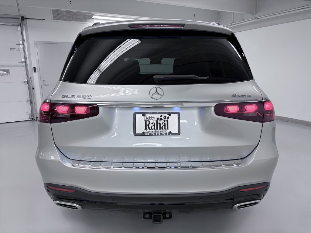 Certified 2025 Mercedes-Benz GLS 580 4MATIC image 6