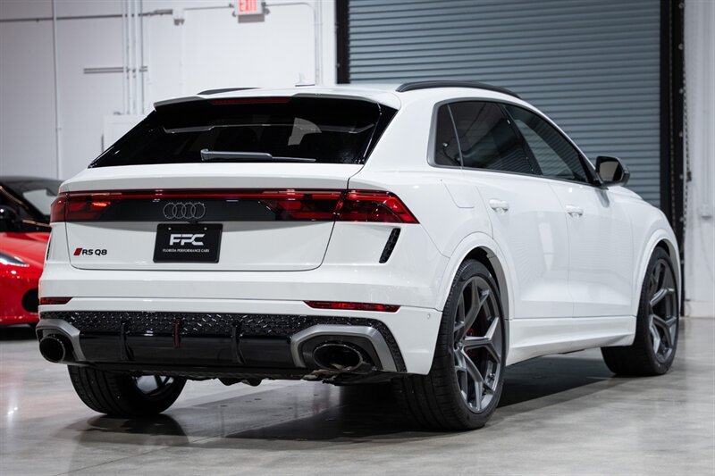 Used 2025 Audi RS Q8 performance AWD/4WD image 13