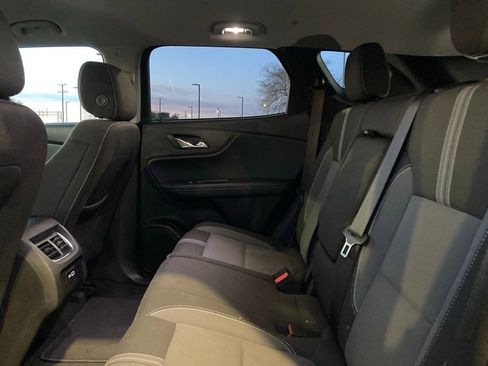 Used 2025 Chevrolet Blazer LT image 11