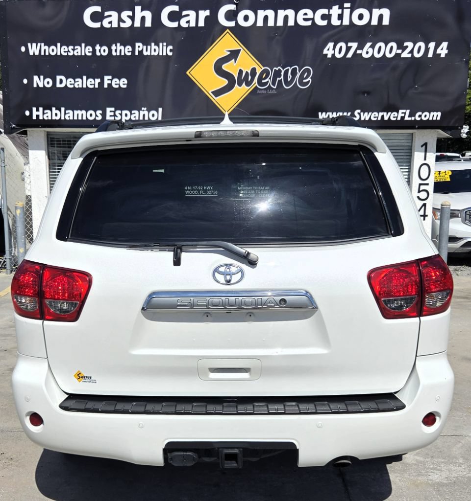 Used 2016 Toyota Sequoia Platinum RWD image 12