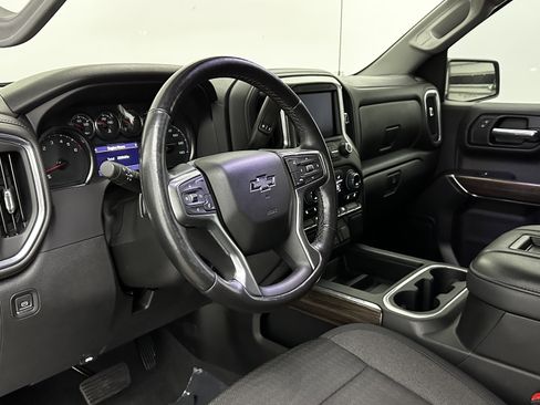 Used 2021 Chevrolet Silverado 1500 RST image 8