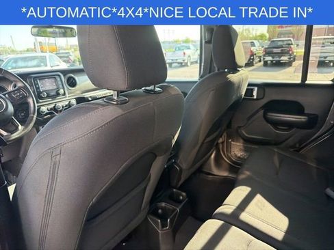 Used 2019 Jeep Wrangler Unlimited Sport S AWD/4WD image 22