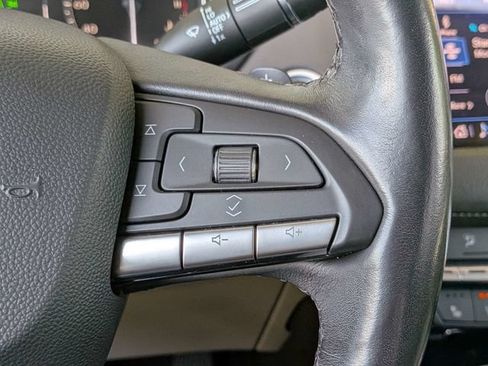 Used 2023 Cadillac XT4 Premium Luxury FWD image 29
