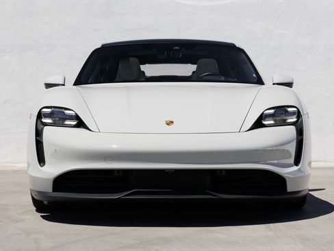 Certified 2023 Porsche Taycan 4S AWD/4WD image 10