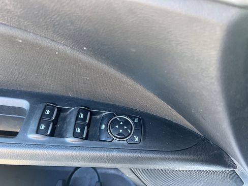 Used 2019 Ford Fusion SE image 22