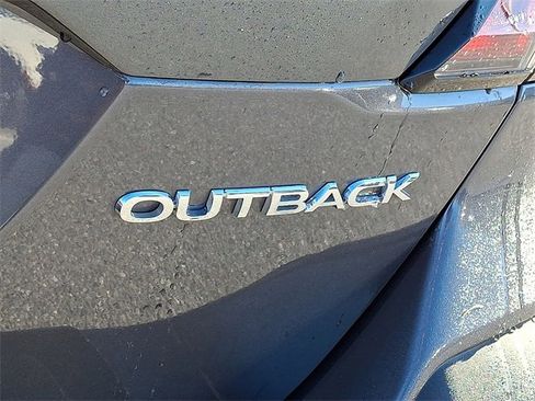 Used 2023 Subaru Outback Limited image 30