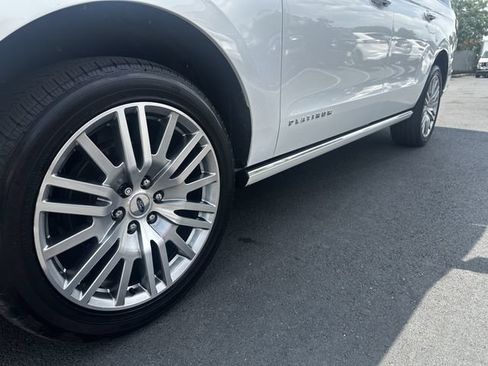 Certified 2024 Ford Expedition Max Platinum AWD/4WD image 12