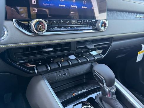 New 2026 Chevrolet Colorado ZR2 w/ ZR2 Bison Edition AWD/4WD image 28