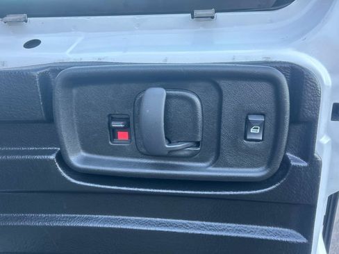 Used 2024 GMC Savana 2500 w/ Driver Convenience Package image 14