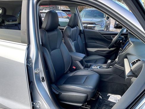 Certified 2023 Subaru Forester Limited image 7