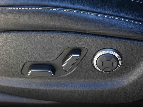 Used 2024 Genesis GV80 2.5T image 23