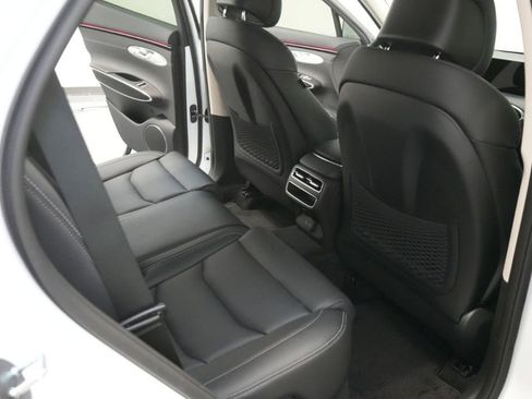 Used 2026 Genesis GV70 2.5T image 37