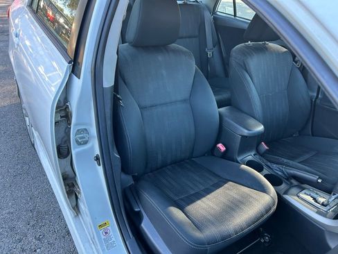 Used 2013 Toyota Corolla L image 15