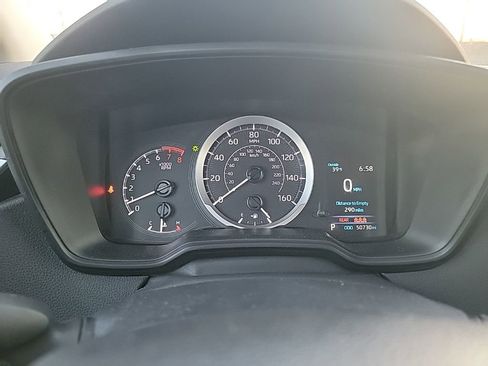 Used 2022 Toyota Corolla LE image 11