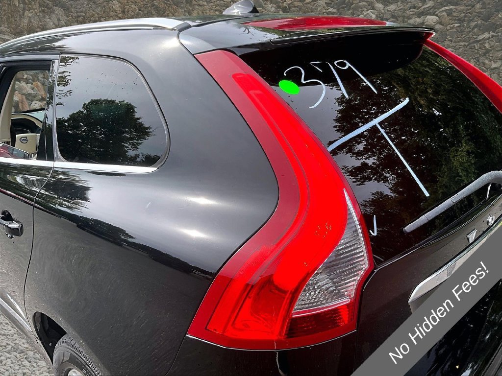 Used 2016 Volvo XC60 T5 Premier w/ Proximity Package AWD/4WD image 27