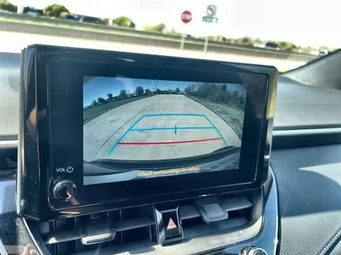 Used 2024 Toyota Corolla SE w/ SE Premium Package image 26