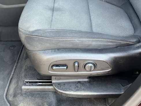Used 2019 Chevrolet Traverse LT w/ LPO, Floor Liner Package AWD/4WD image 20