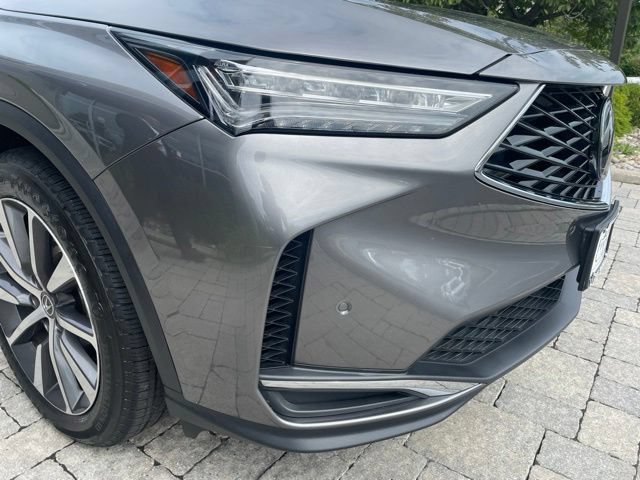 Used 2025 Acura MDX w/ Technology Package AWD/4WD image 13
