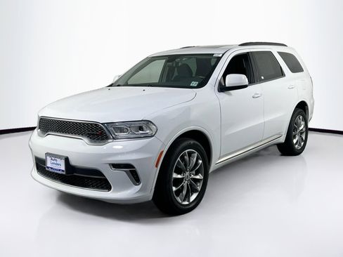 Used 2022 Dodge Durango SXT w/ Anodized Platinum Package image 1