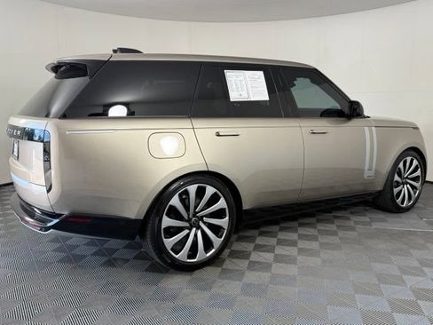 New 2025 Land Rover Range Rover Autobiography AWD/4WD image 8