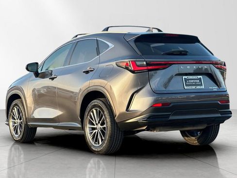Certified 2023 Lexus NX 250 AWD image 4