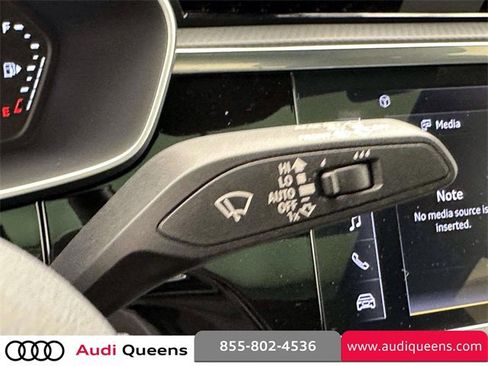 Certified 2023 Audi Q3 2.0T Premium w/ Convenience Package image 33