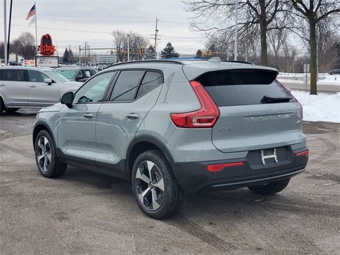 New 2026 Volvo XC40 B5 Plus w/ Protection Package Premier image 6