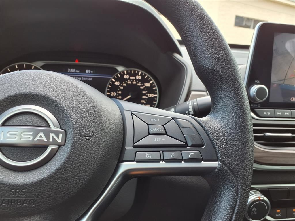 Used 2023 Nissan Altima 2.5 SV AWD/4WD image 26
