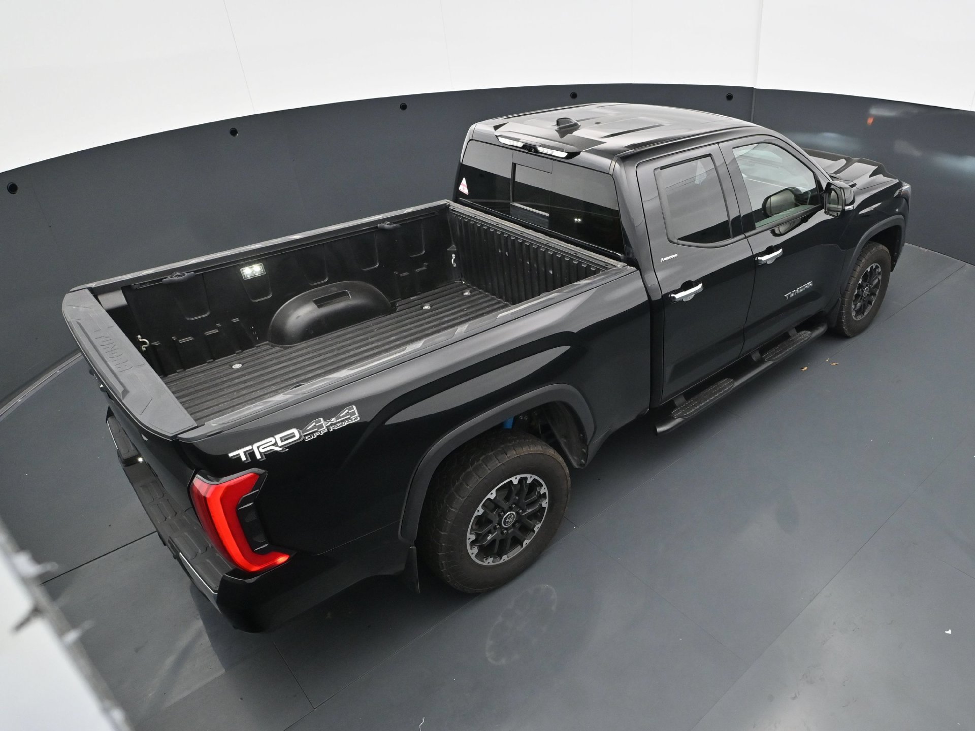 Used 2022 Toyota Tundra Limited AWD/4WD image 42