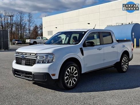 Used 2024 Ford Maverick Lariat image 7