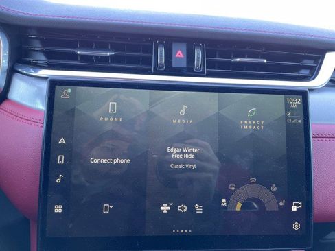 Used 2021 Jaguar F-PACE R-Dynamic S image 18