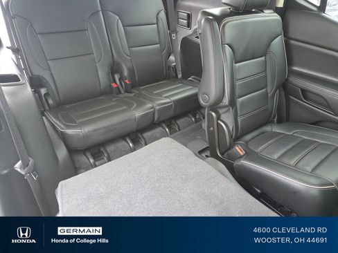 Used 2023 GMC Acadia Denali w/ Denali Technology Package AWD/4WD image 21