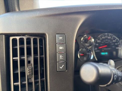 Used 2024 Chevrolet Express 2500 Work Van image 34