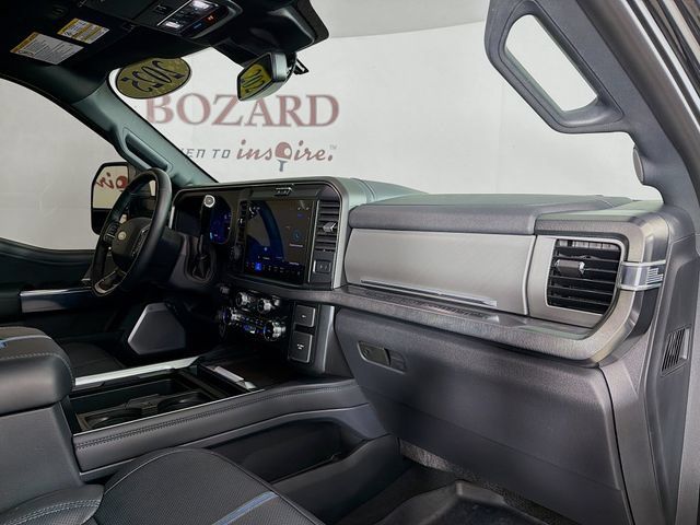 Used 2025 Ford F250 Platinum AWD/4WD image 36