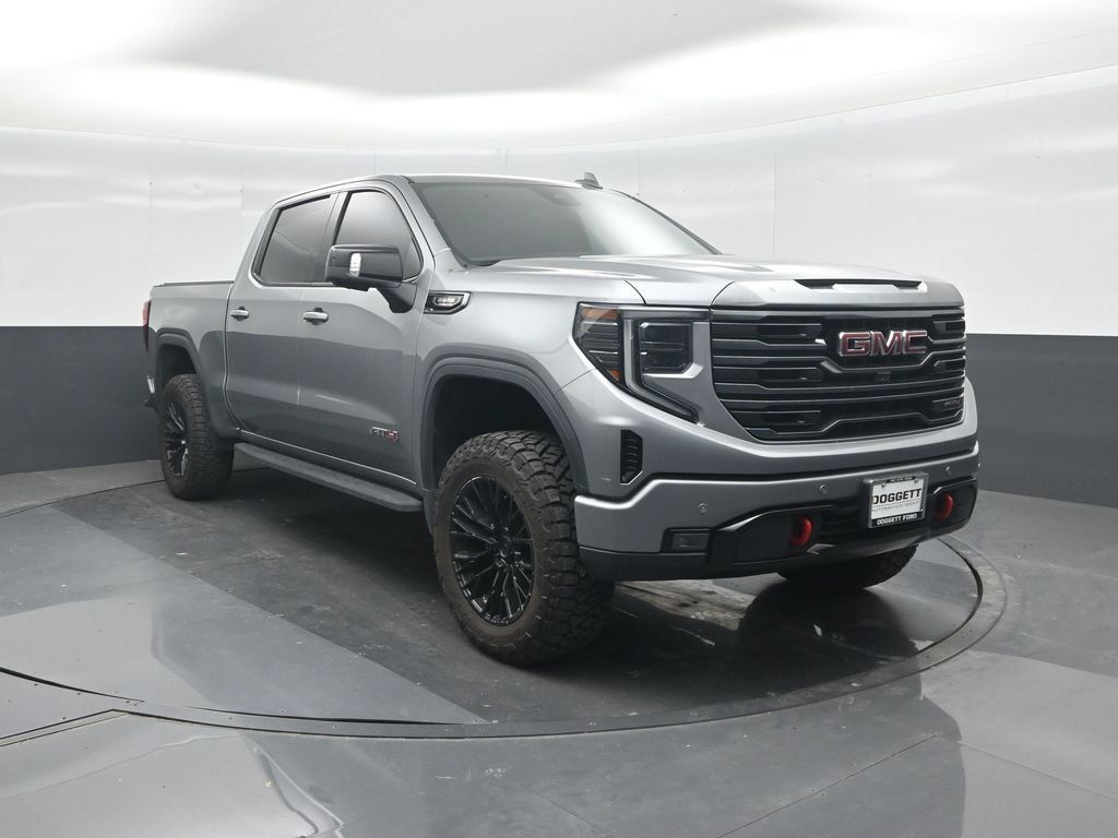 Used 2024 GMC Sierra 1500 AT4 w/ Technology Package AWD/4WD image 8