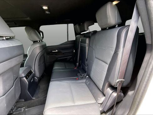 Used 2024 Lexus GX 550 w/ Accessory Package (Z1) AWD/4WD image 21