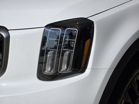 Used 2023 Kia Telluride SX Prestige X-Pro AWD/4WD image 8