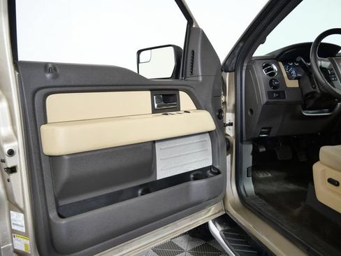 Used 2014 Ford F150 XLT w/ Equipment Group 302A Luxury AWD/4WD image 18