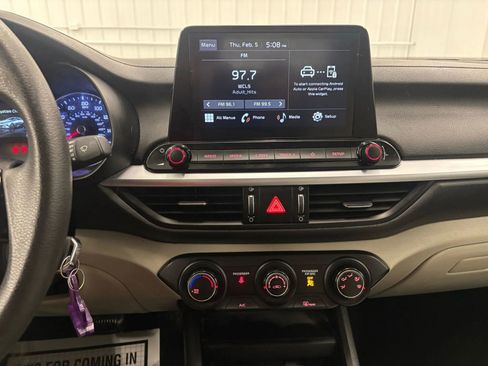 Used 2023 Kia Forte LXS w/ LXS Technology Package image 40