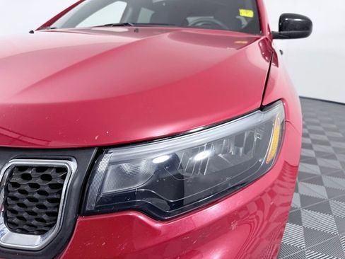 Used 2023 Jeep Compass Sport image 26