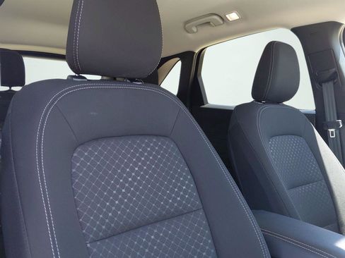 Used 2025 Ford Escape Active FWD image 11