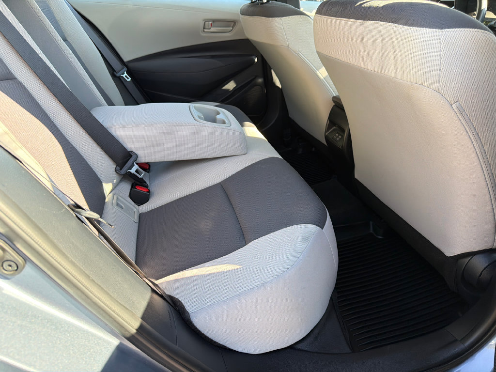 Used 2024 Toyota Corolla LE FWD image 18