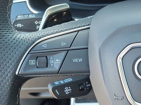 Used 2023 Audi RS Q8 image 22