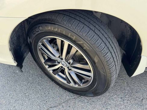 Used 2019 INFINITI QX60 Luxe w/ Essential Package AWD/4WD image 40