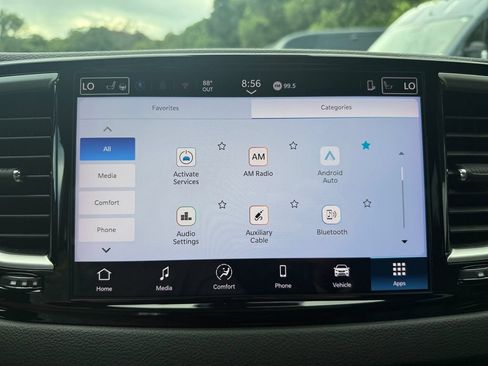Used 2025 Chrysler Pacifica Select FWD image 31