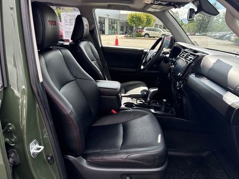 Used 2020 Toyota 4Runner TRD Pro AWD/4WD image 9
