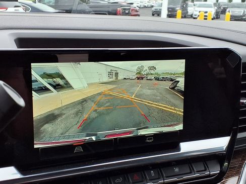 New 2025 GMC Sierra 2500 SLE w/ SLE Convenience Package image 17